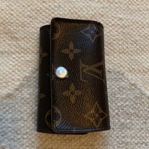 Louis Vuitton key holder